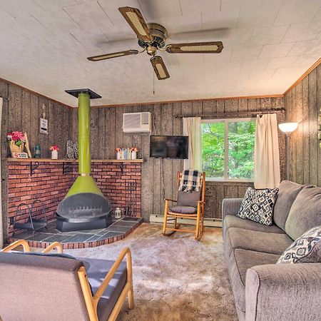 Cozy Adirondacks Cabin Walk To Lake Eaton! Jay Esterno foto