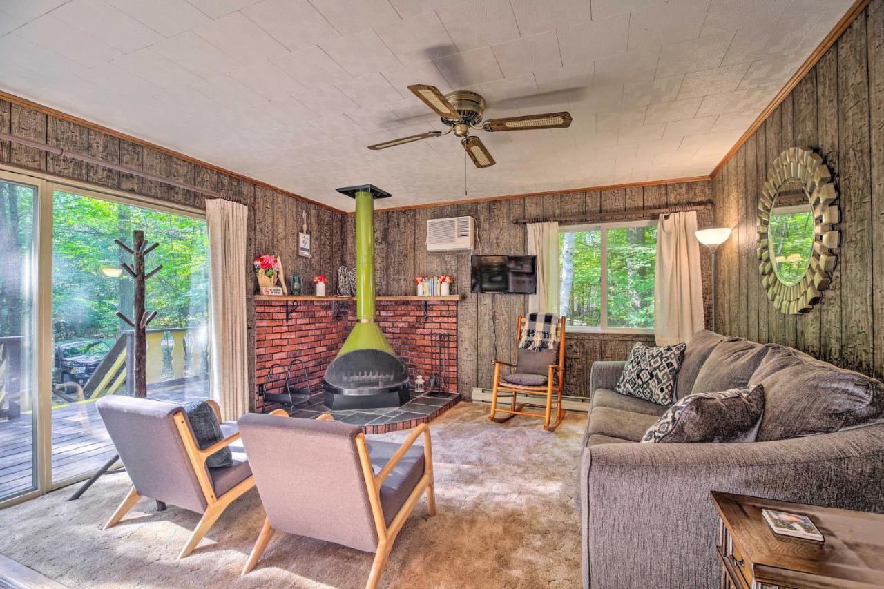 Cozy Adirondacks Cabin Walk To Lake Eaton! Jay Esterno foto