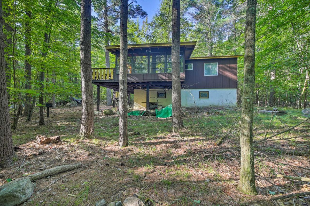 Cozy Adirondacks Cabin Walk To Lake Eaton! Jay Esterno foto